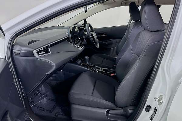 2022 Toyota COROLLA ASCENT SPORT MZEA12R