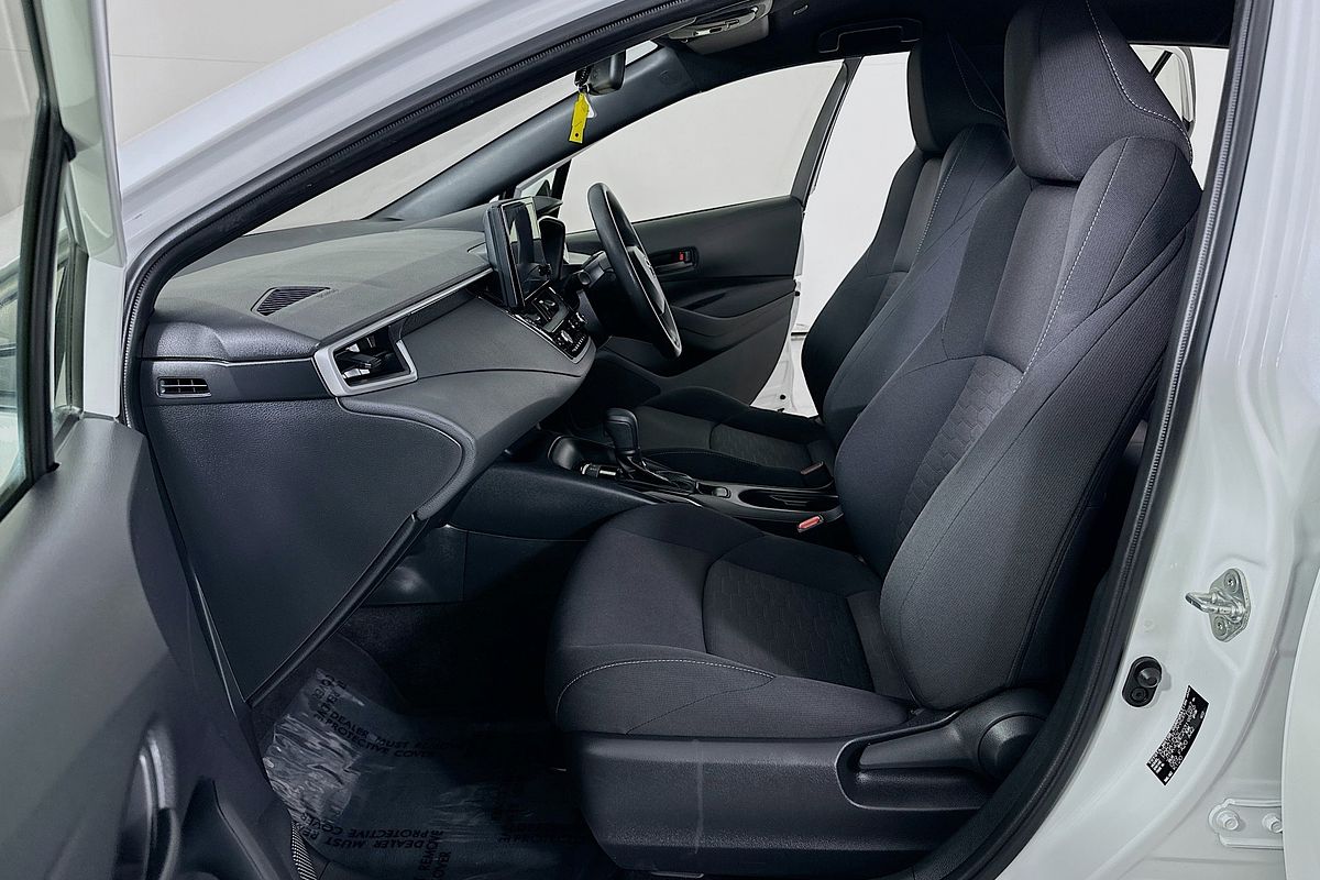 2023 Toyota COROLLA ASCENT SPORT MZEA12R