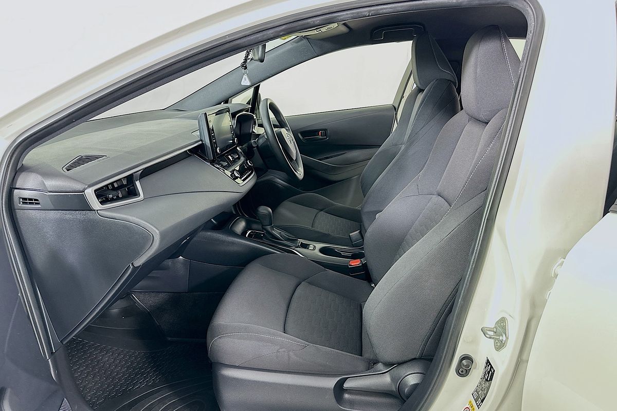 2019 Toyota COROLLA Ascent Sport MZEA12R