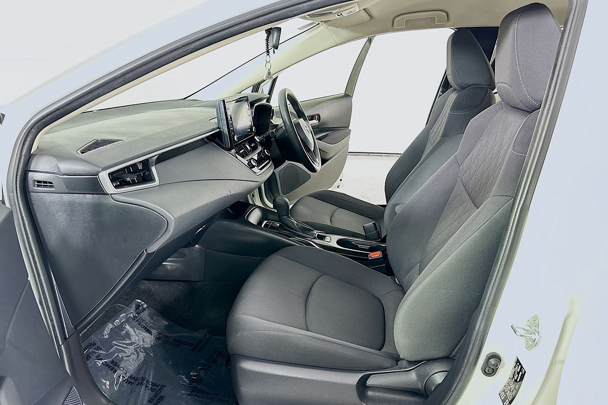 2021 Toyota COROLLA Ascent Sport MZEA12R