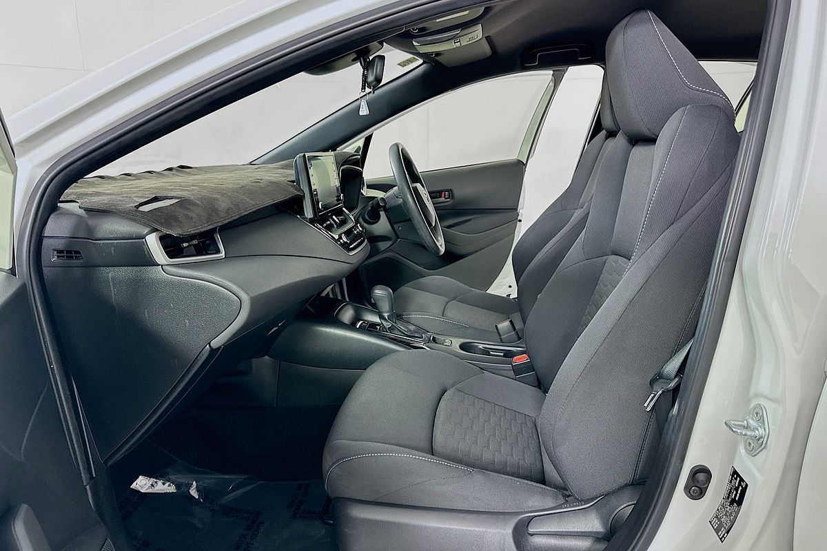2022 Toyota COROLLA ASCENT SPORT MZEA12R