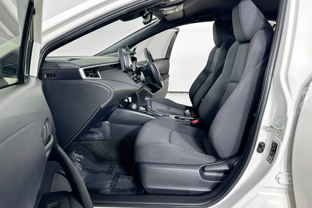 2020 Toyota COROLLA ASCENT SPORT MZEA12R