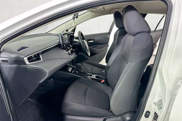 2021 Toyota COROLLA ASCENT SPORT MZEA12R
