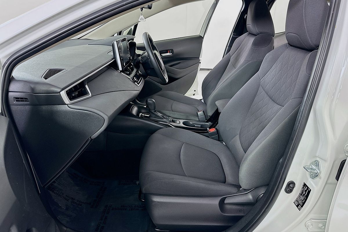 2021 Toyota COROLLA ASCENT SPORT HYBRID ZWE211R