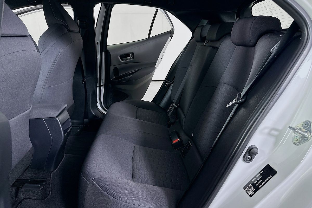 2023 Toyota COROLLA ASCENT SPORT MZEA12R