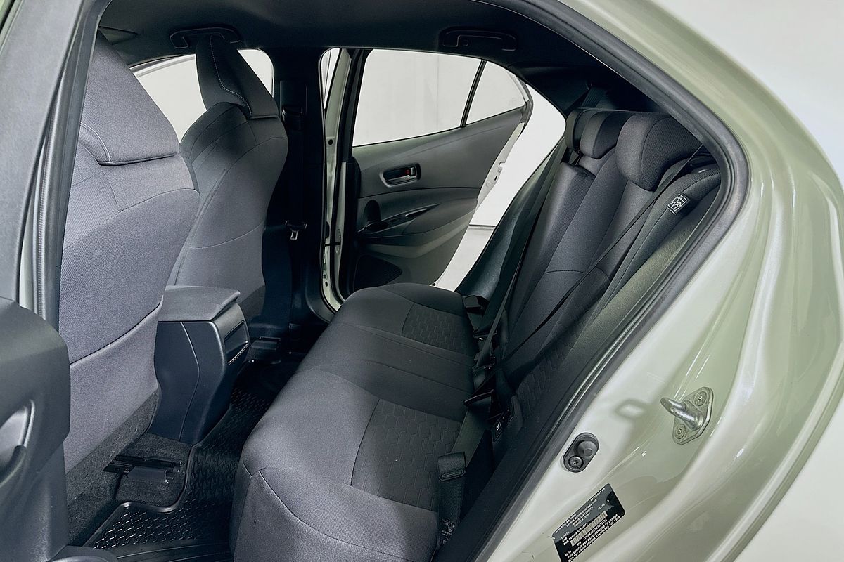 2019 Toyota COROLLA Ascent Sport MZEA12R