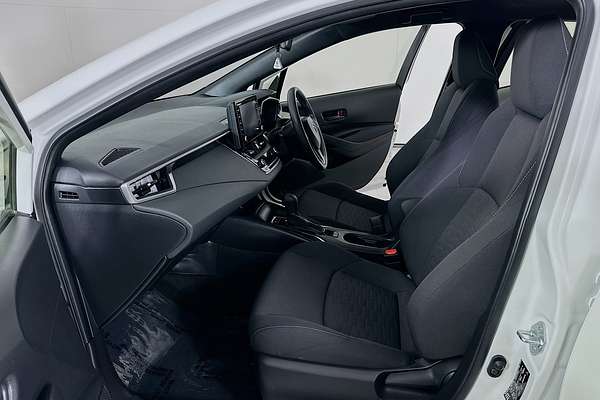 2022 Toyota COROLLA ASCENT SPORT HYBRID ZWE211R