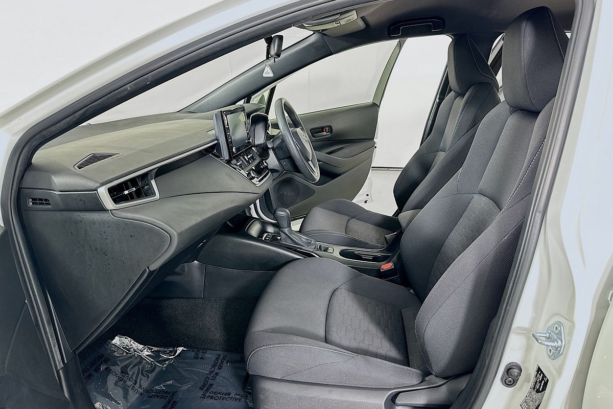 2022 Toyota COROLLA ASCENT SPORT HYBRID ZWE211R