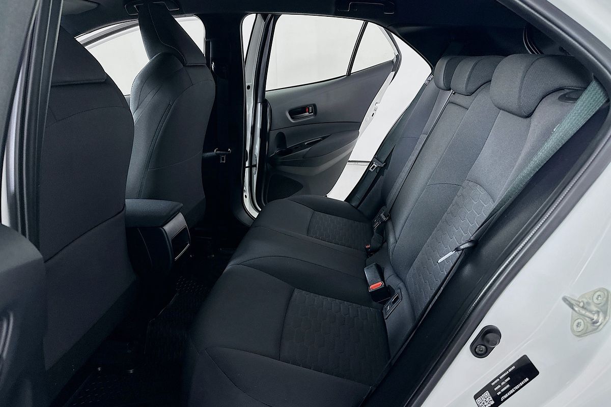 2022 Toyota COROLLA ASCENT SPORT MZEA12R