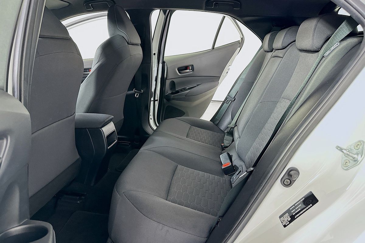 2022 Toyota COROLLA ASCENT SPORT MZEA12R