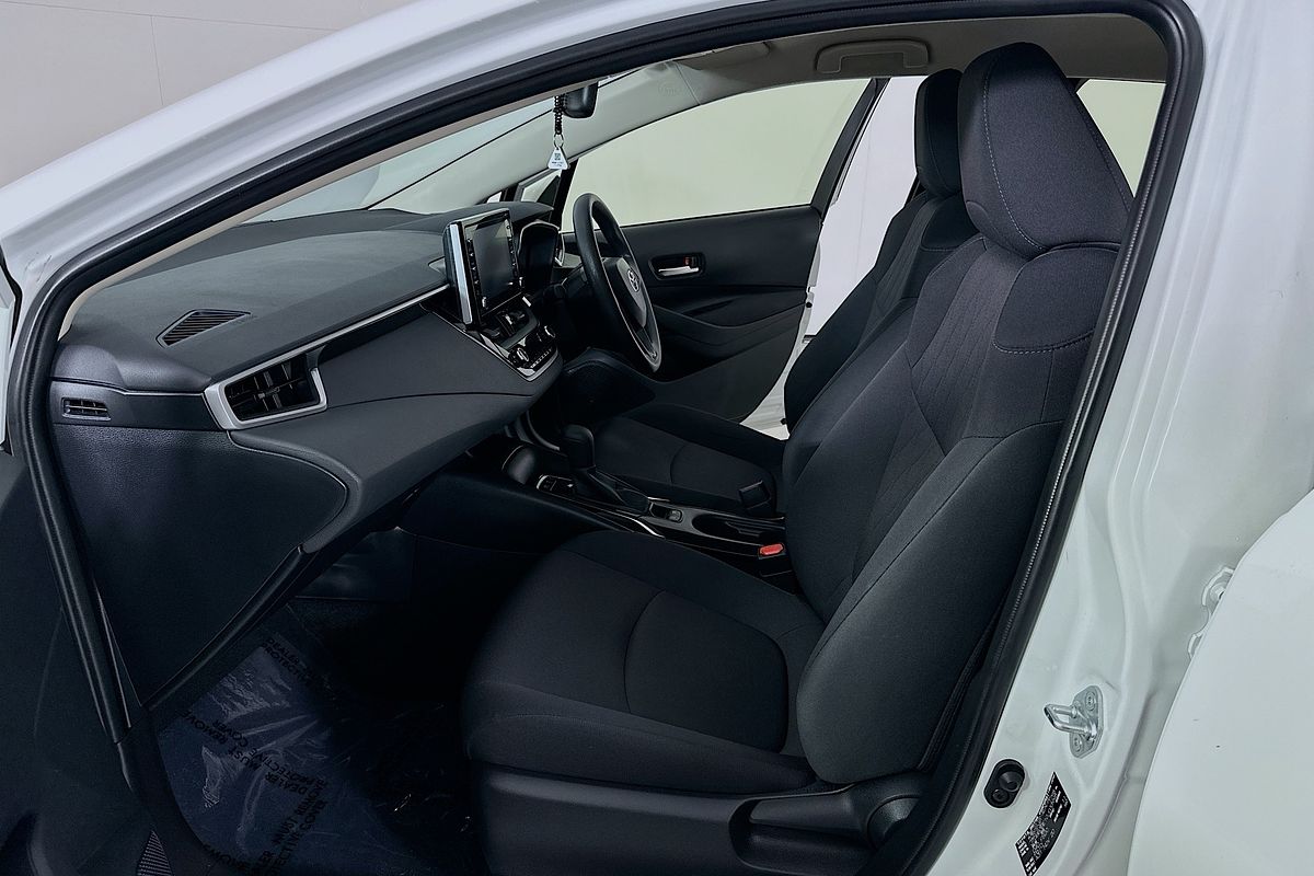 2020 Toyota COROLLA ASCENT SPORT HYBRID ZWE211R