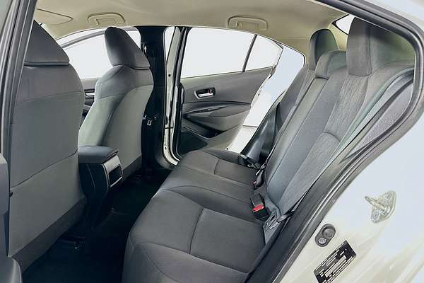 2021 Toyota COROLLA ASCENT SPORT MZEA12R
