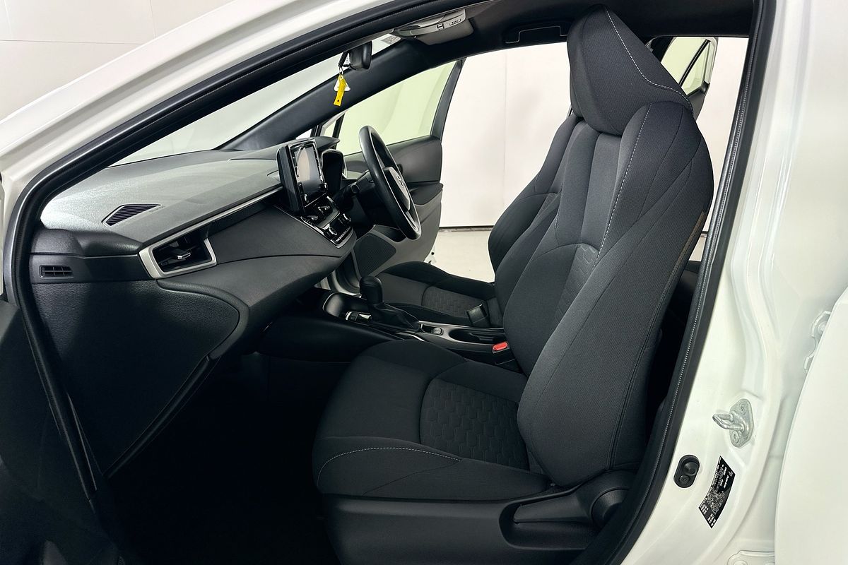 2022 Toyota COROLLA ASCENT SPORT HYBRID ZWE211R