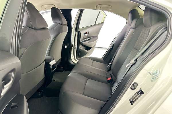 2021 Toyota COROLLA ASCENT SPORT MZEA12R