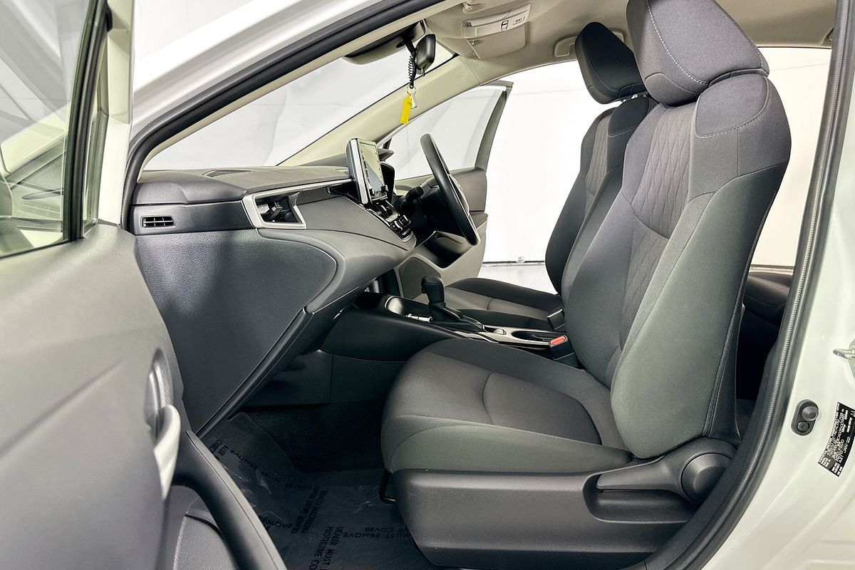 2022 Toyota COROLLA ASCENT SPORT HYBRID ZWE219R