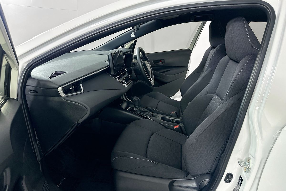 2024 Toyota COROLLA ASCENT SPORT HYBRID ZWE219R