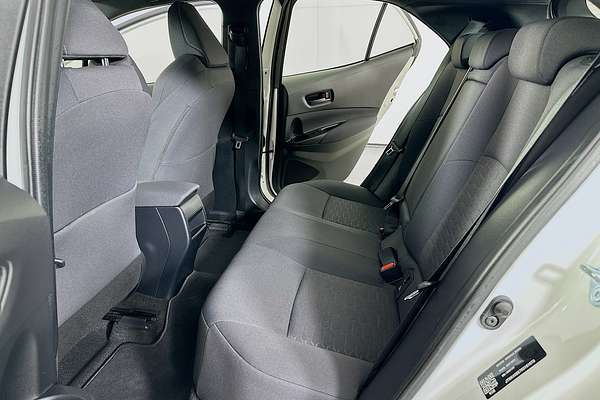 2022 Toyota COROLLA ASCENT SPORT MZEA12R