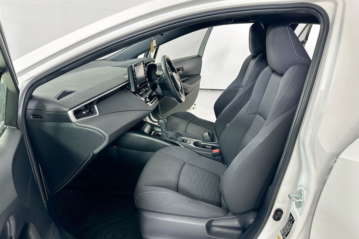 2019 Toyota COROLLA ASCENT SPORT HYBRID ZWE211R