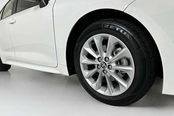 2020 Toyota Corolla Ascent Sport MZEA12R