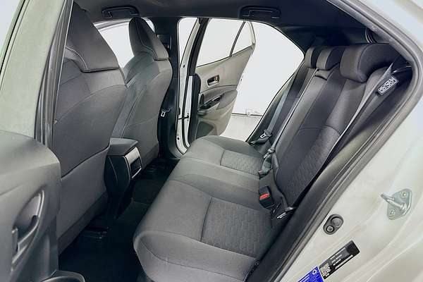 2022 Toyota COROLLA ASCENT SPORT HYBRID ZWE211R