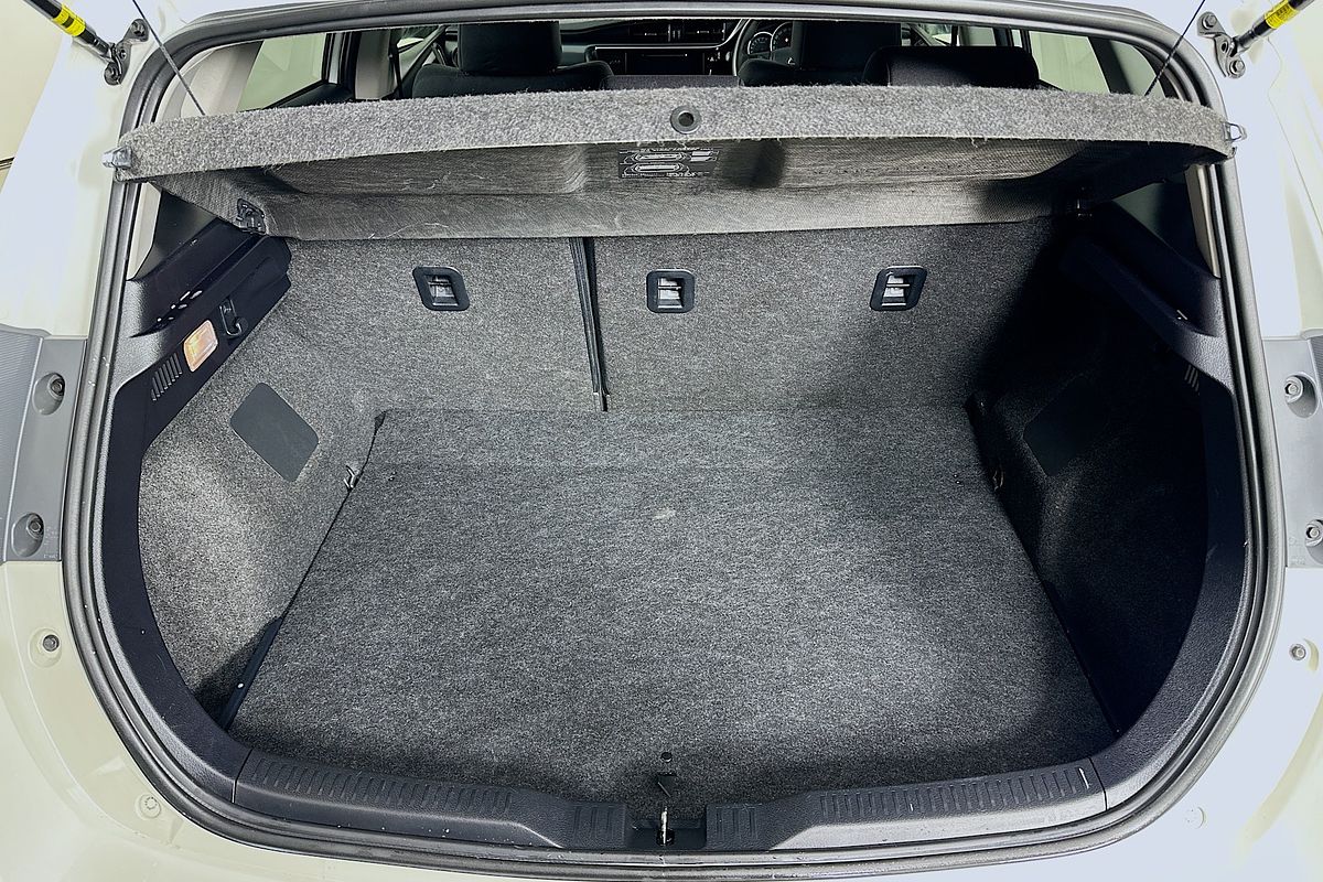 2015 Toyota COROLLA ASCENT SPORT ZRE182R