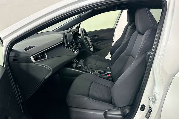 2021 Toyota COROLLA ASCENT SPORT HYBRID ZWE211R