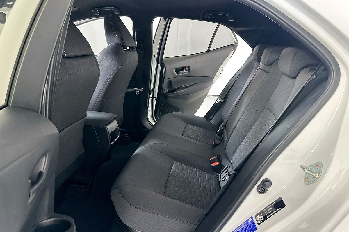 2024 Toyota COROLLA ASCENT SPORT HYBRID ZWE219R