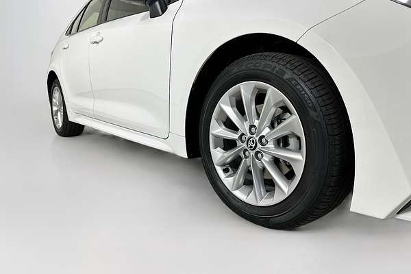 2020 Toyota Corolla Ascent Sport MZEA12R