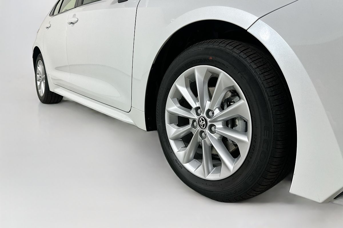 2022 Toyota COROLLA ASCENT SPORT MZEA12R