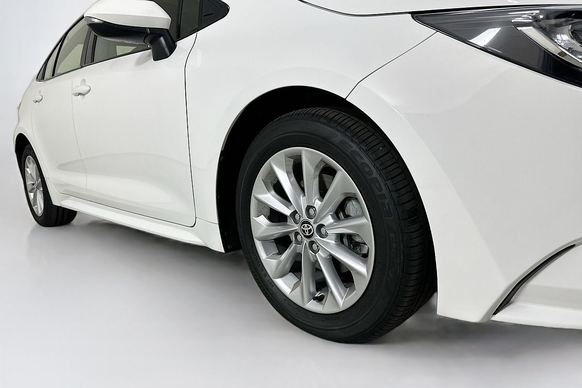 2021 Toyota COROLLA ASCENT SPORT MZEA12R
