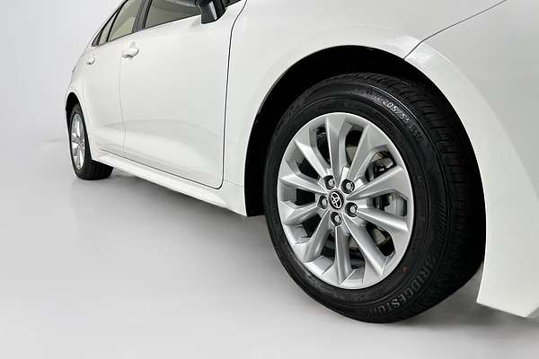 2021 Toyota COROLLA ASCENT SPORT MZEA12R