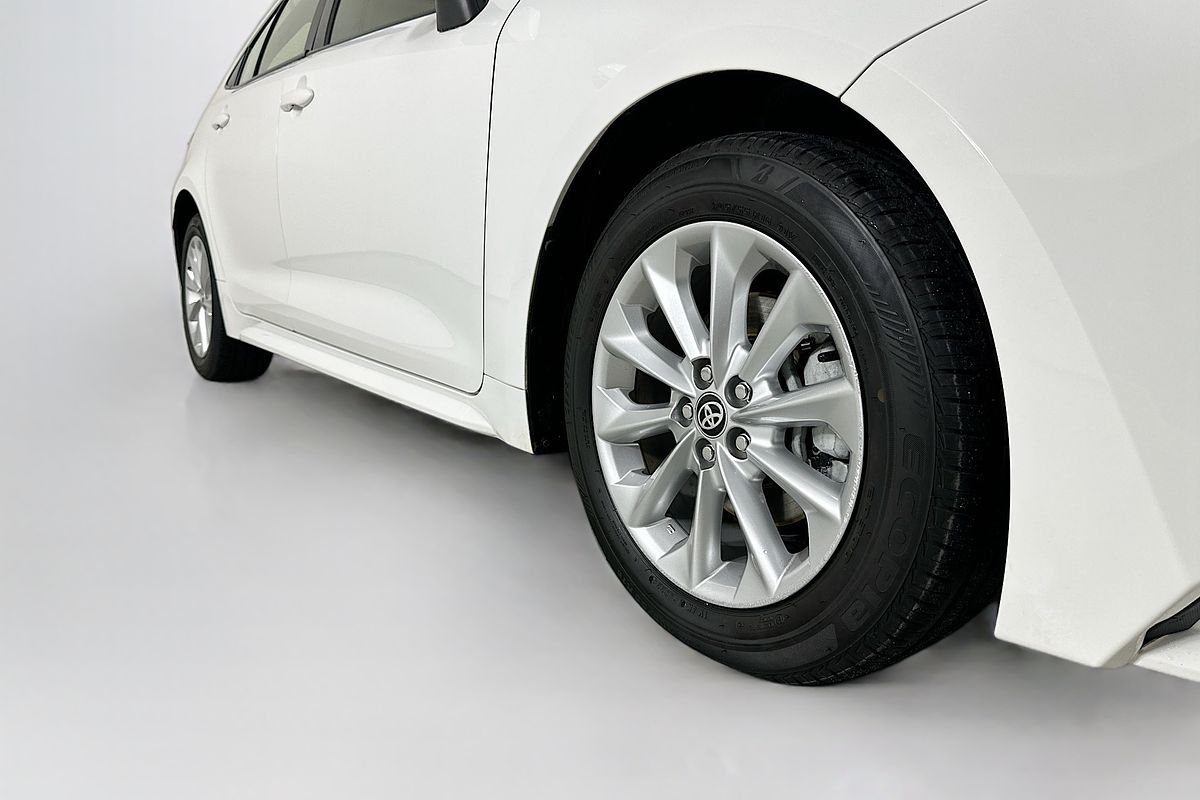 2021 Toyota COROLLA Ascent Sport MZEA12R