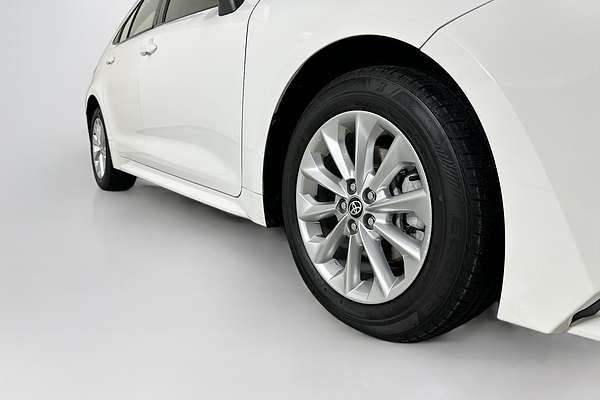 2021 Toyota COROLLA Ascent Sport MZEA12R