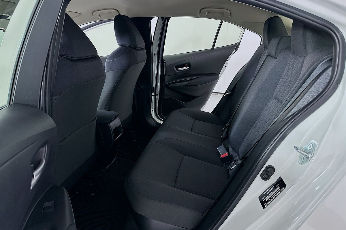 2021 Toyota COROLLA SX HYBRID ZWE211R