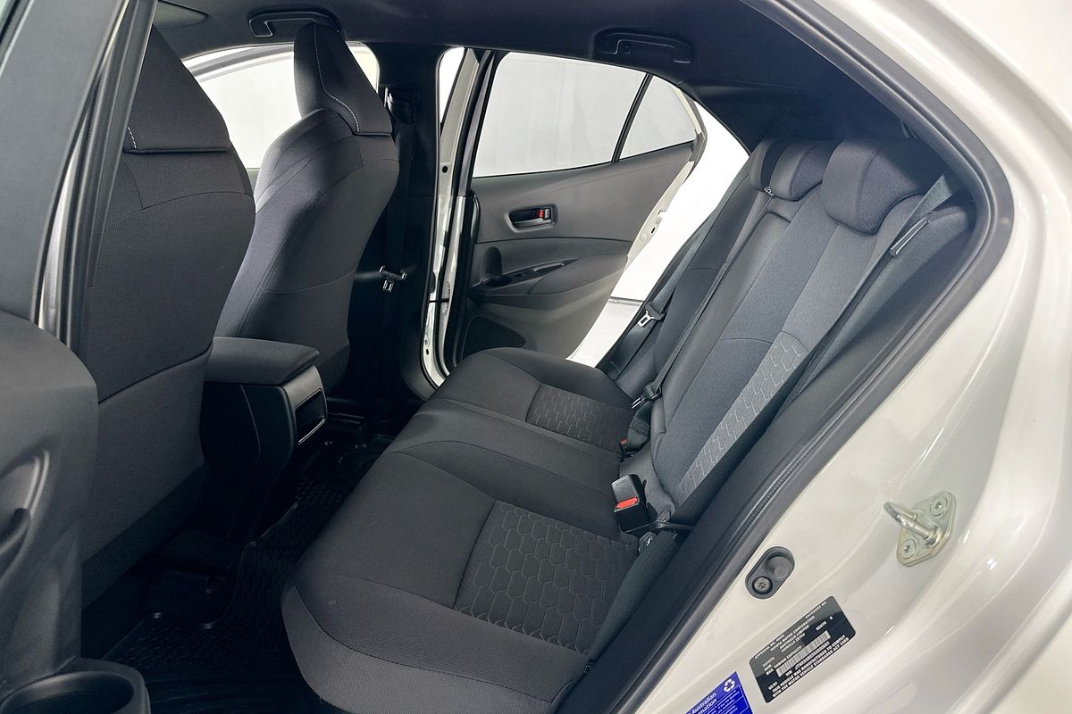2021 Toyota COROLLA ASCENT SPORT HYBRID ZWE211R