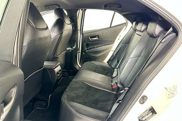 2019 Toyota COROLLA ZR MZEA12R