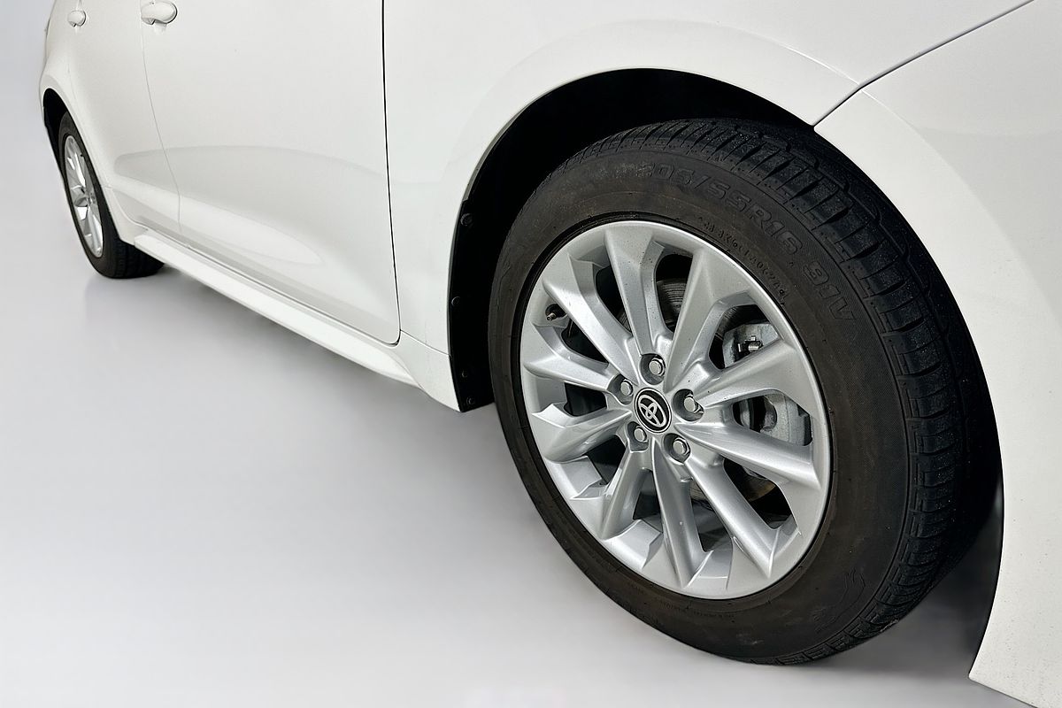 2021 Toyota COROLLA ASCENT SPORT MZEA12R