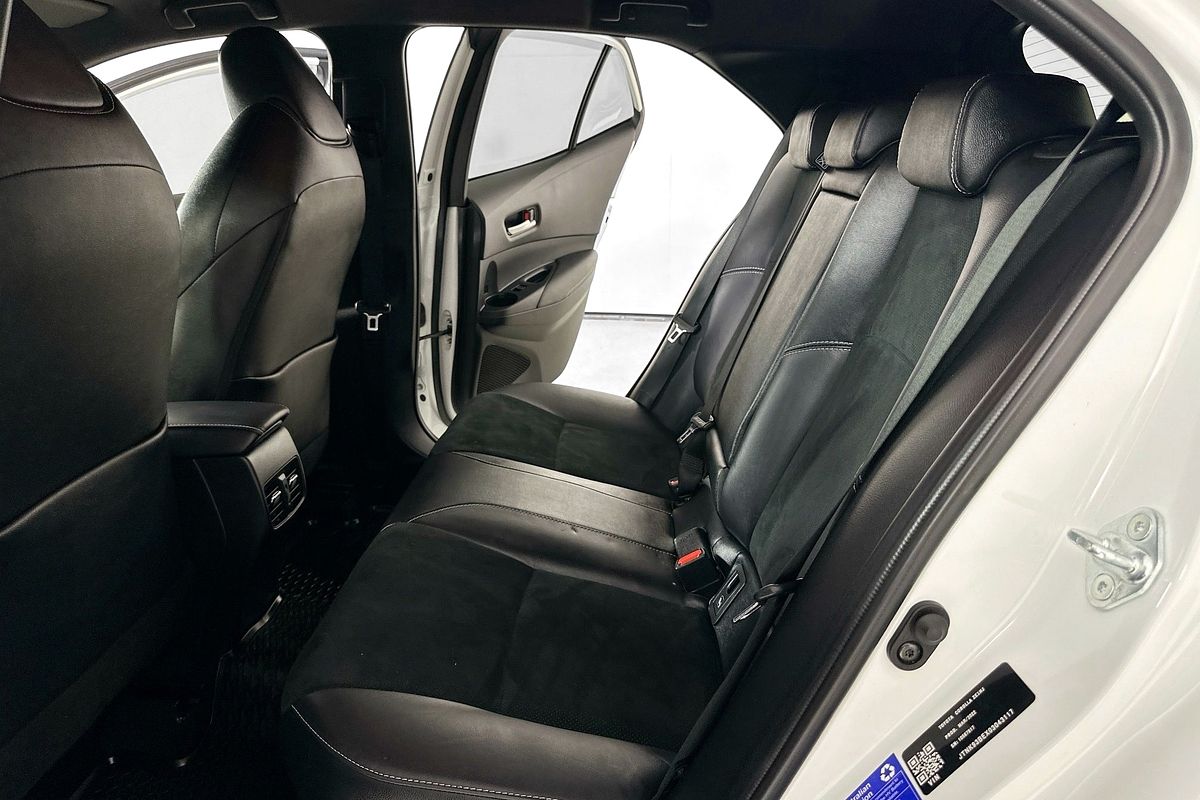 2022 Toyota COROLLA ZR HYBRID ZWE211R