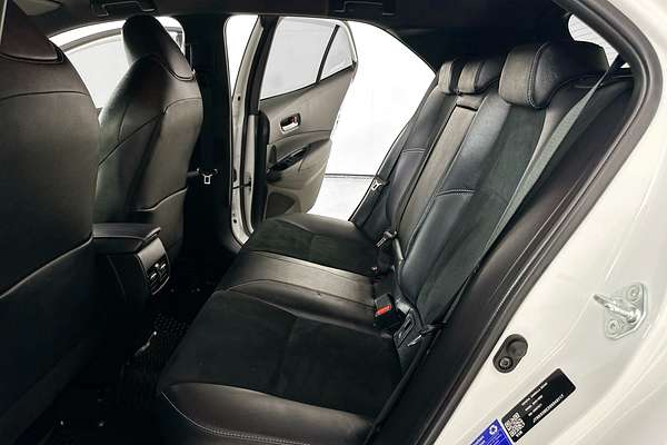 2022 Toyota COROLLA ZR HYBRID ZWE211R