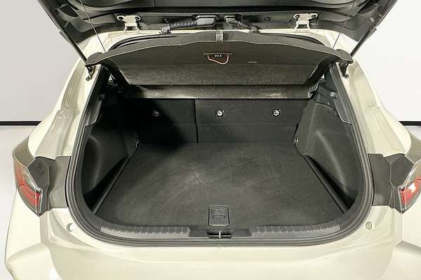 2020 Toyota COROLLA ASCENT SPORT HYBRID ZWE211R