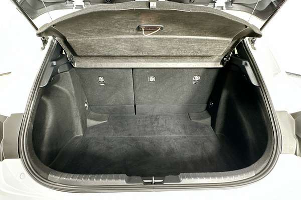 2022 Toyota COROLLA ZR HYBRID ZWE211R