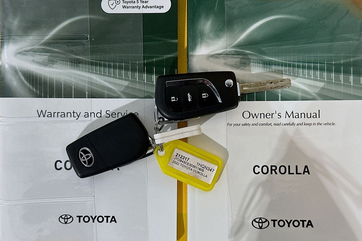 2022 Toyota COROLLA ASCENT SPORT MZEA12R