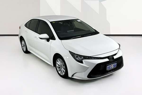 2020 Toyota COROLLA ASCENT SPORT MZEA12R