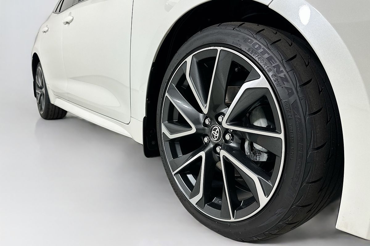 2019 Toyota COROLLA ZR MZEA12R