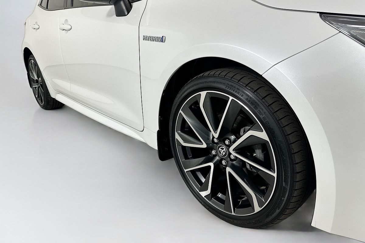 2022 Toyota COROLLA ZR HYBRID ZWE211R