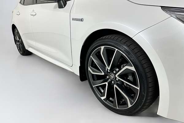 2022 Toyota COROLLA ZR HYBRID ZWE211R