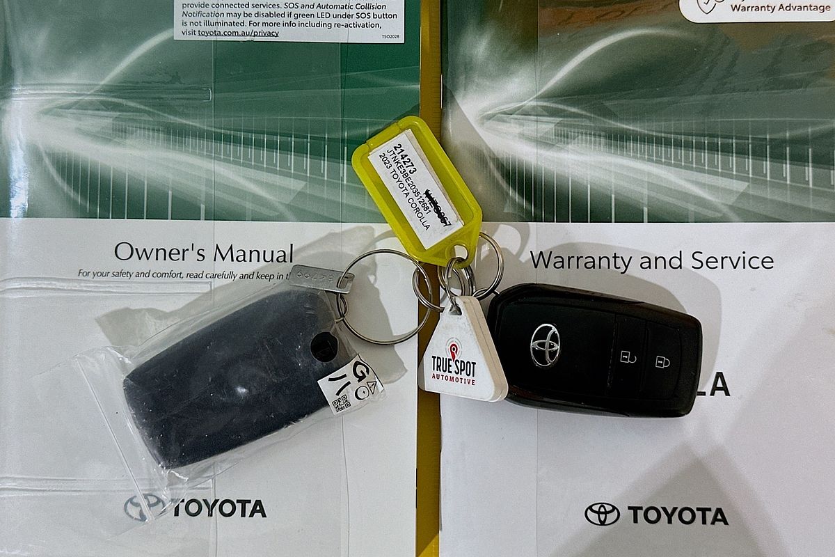 2023 Toyota COROLLA ASCENT SPORT HYBRID ZWE219R