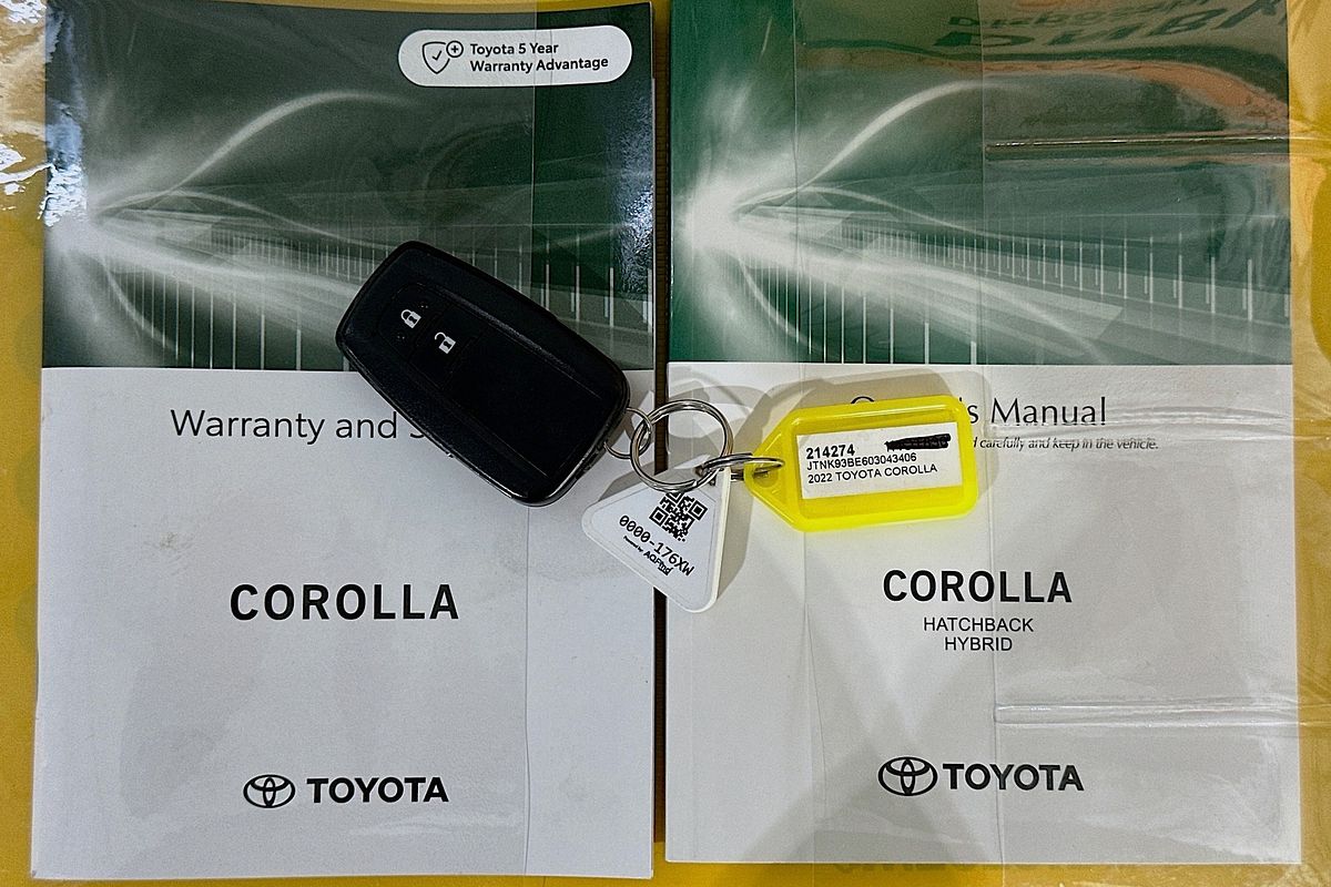 2022 Toyota COROLLA ASCENT SPORT HYBRID ZWE211R