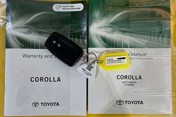 2022 Toyota COROLLA ASCENT SPORT HYBRID ZWE211R