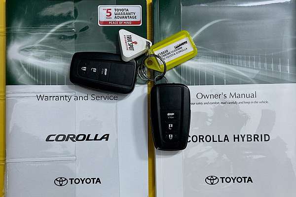 2020 Toyota COROLLA ASCENT SPORT HYBRID ZWE211R